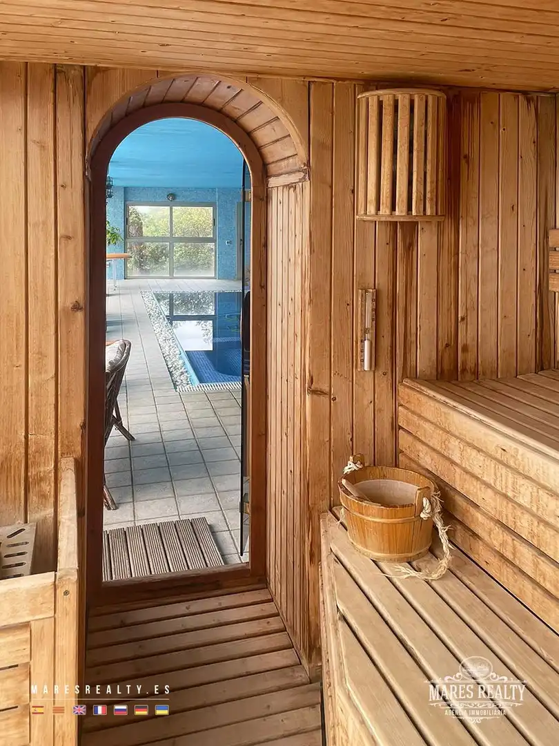 Habitación de Casa o chalet en venta en Lloret de Mar con Calefacción, Jardín privado y Piscina