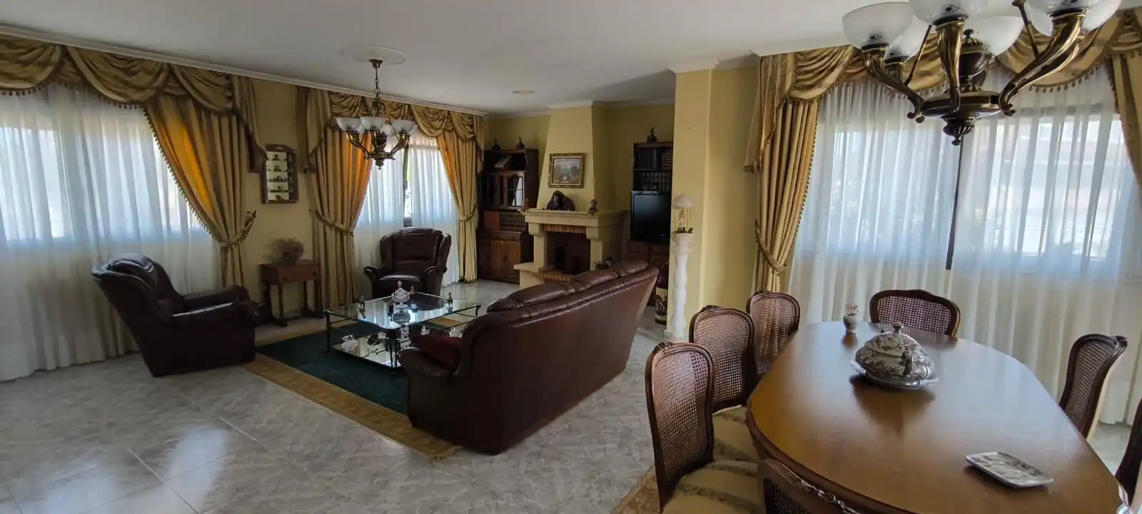 Living room of Houses for sale in Vilagarcía de Arousa  with Terrace, Storage room and Furnished
