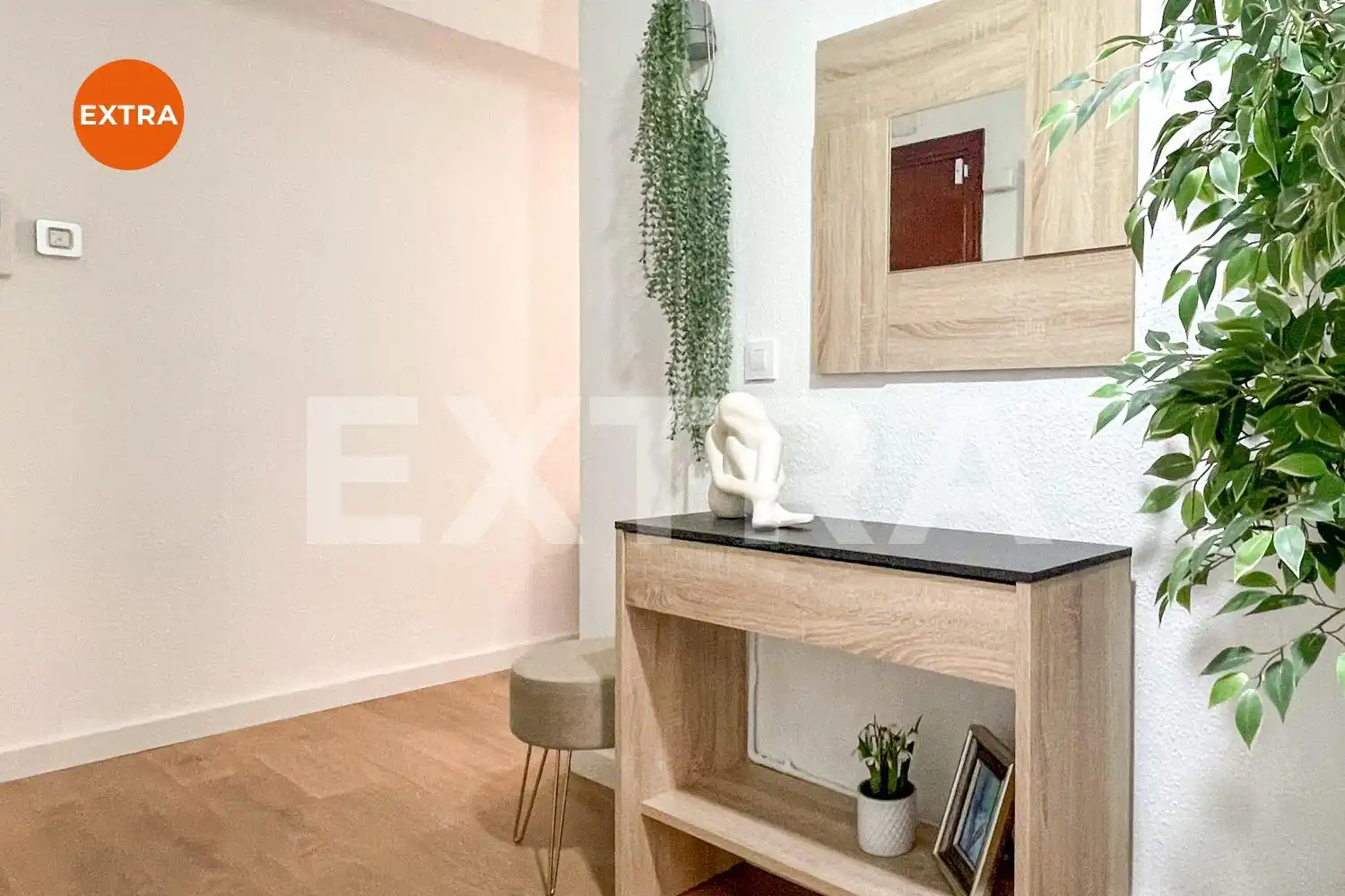Piso en venta en Madrid con Calefacción y Alarma