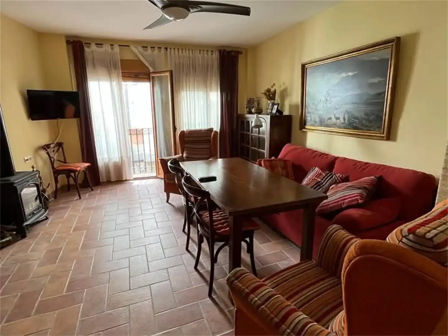 Sala d'estar de Casa adosada en venda en Torres