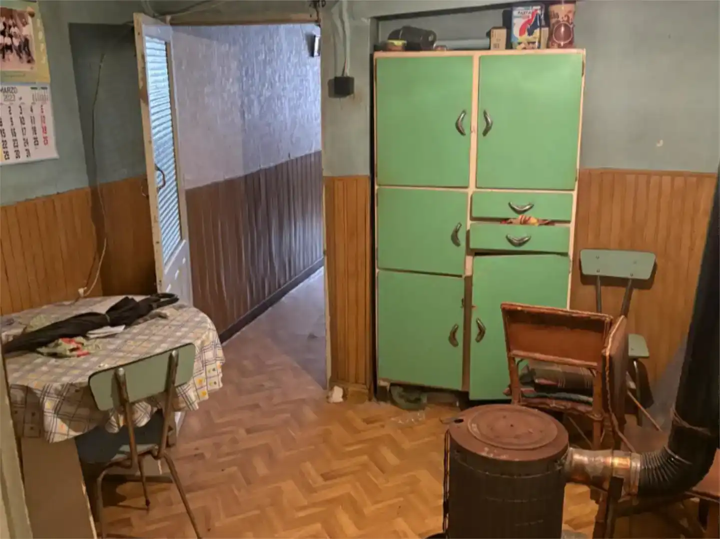 Cuina de Finca rústica en venda en Alcazarén amb Jardí privat, Parquet i Moblat