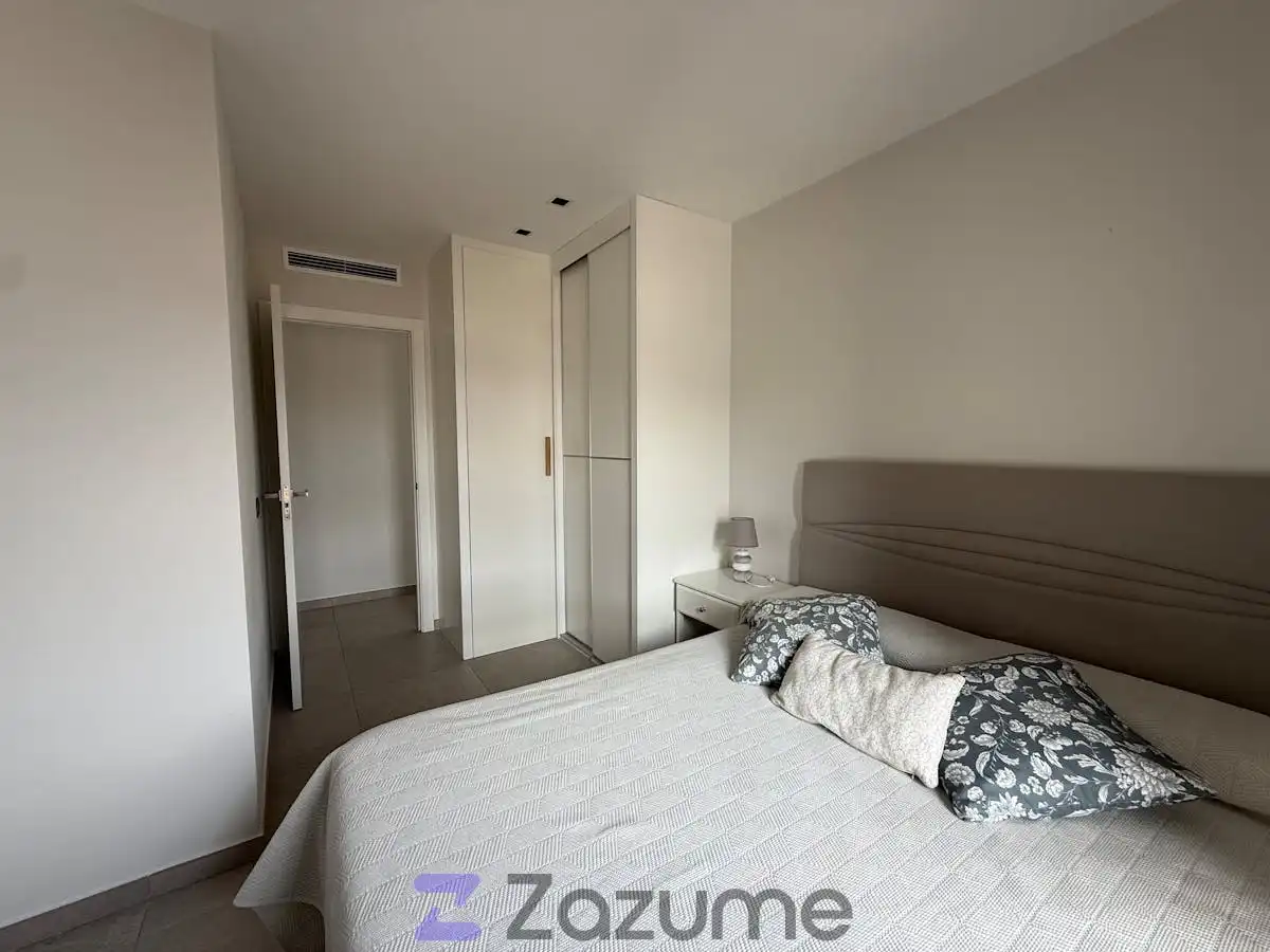 Habitación de Piso de alquiler en Las Palmas de Gran Canaria con Amueblado, Horno y Lavadora