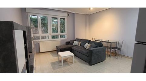 Foto 2 de Piso de alquiler en Calle Barrio Bazuelo, La Villa - Bazuelo, Mieres (Asturias)