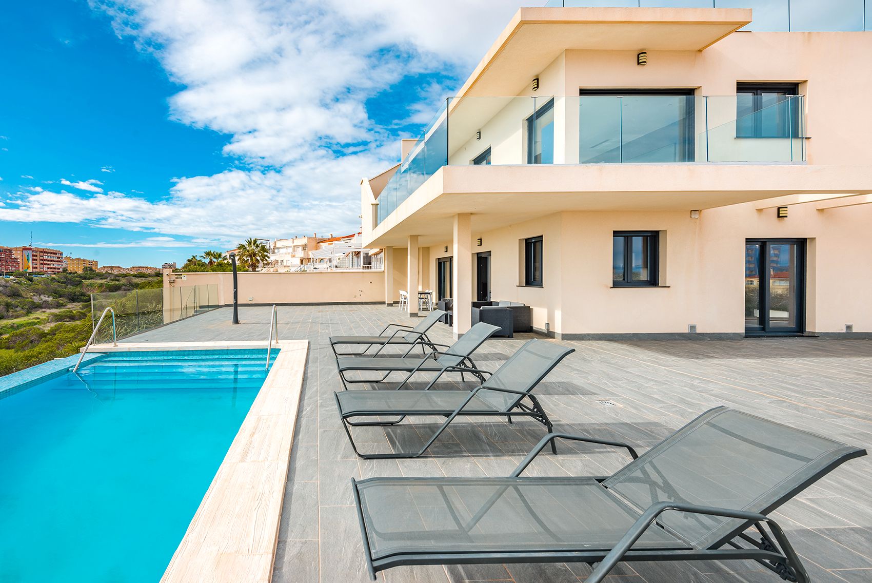 Swimming pool of Single-family semi-detached for sale in Torrevieja  with Air Conditioner, Private garden and Terrace