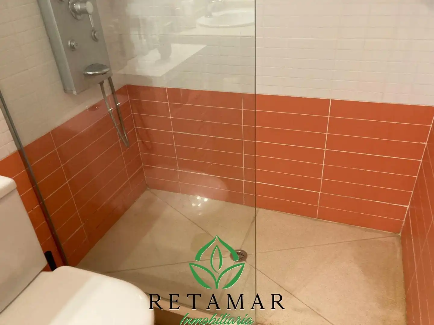 Bathroom of Flat for sale in El Puerto de Santa María  with Terrace and Balcony
