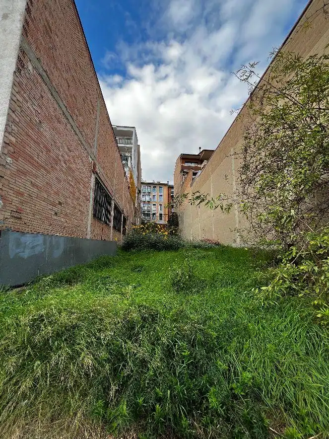Wohnbaugrundstück zum Verkauf in Manlleu, imagen 10