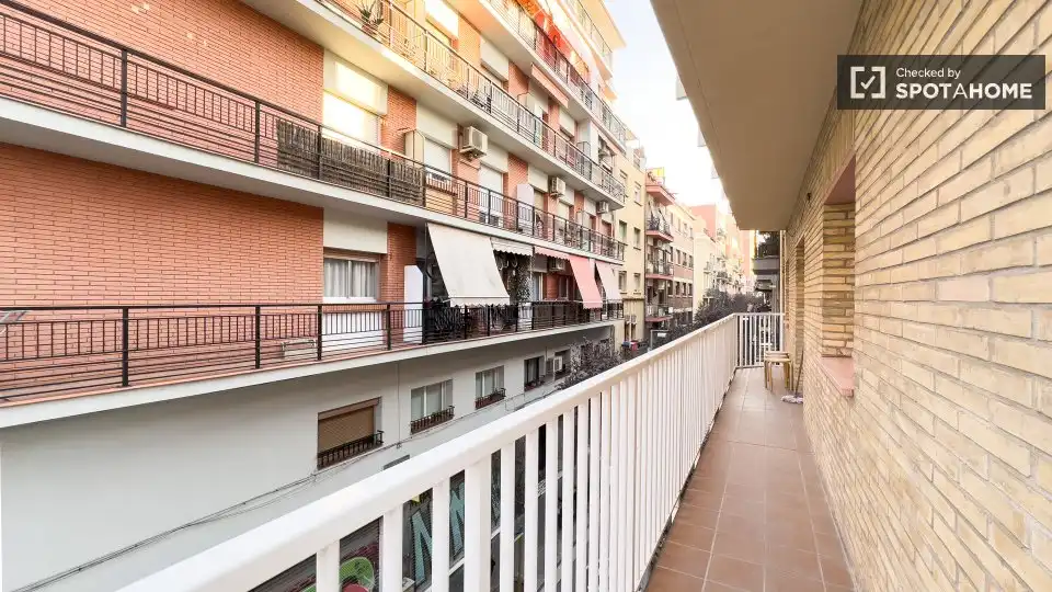 Habitació a Sants-Badal
