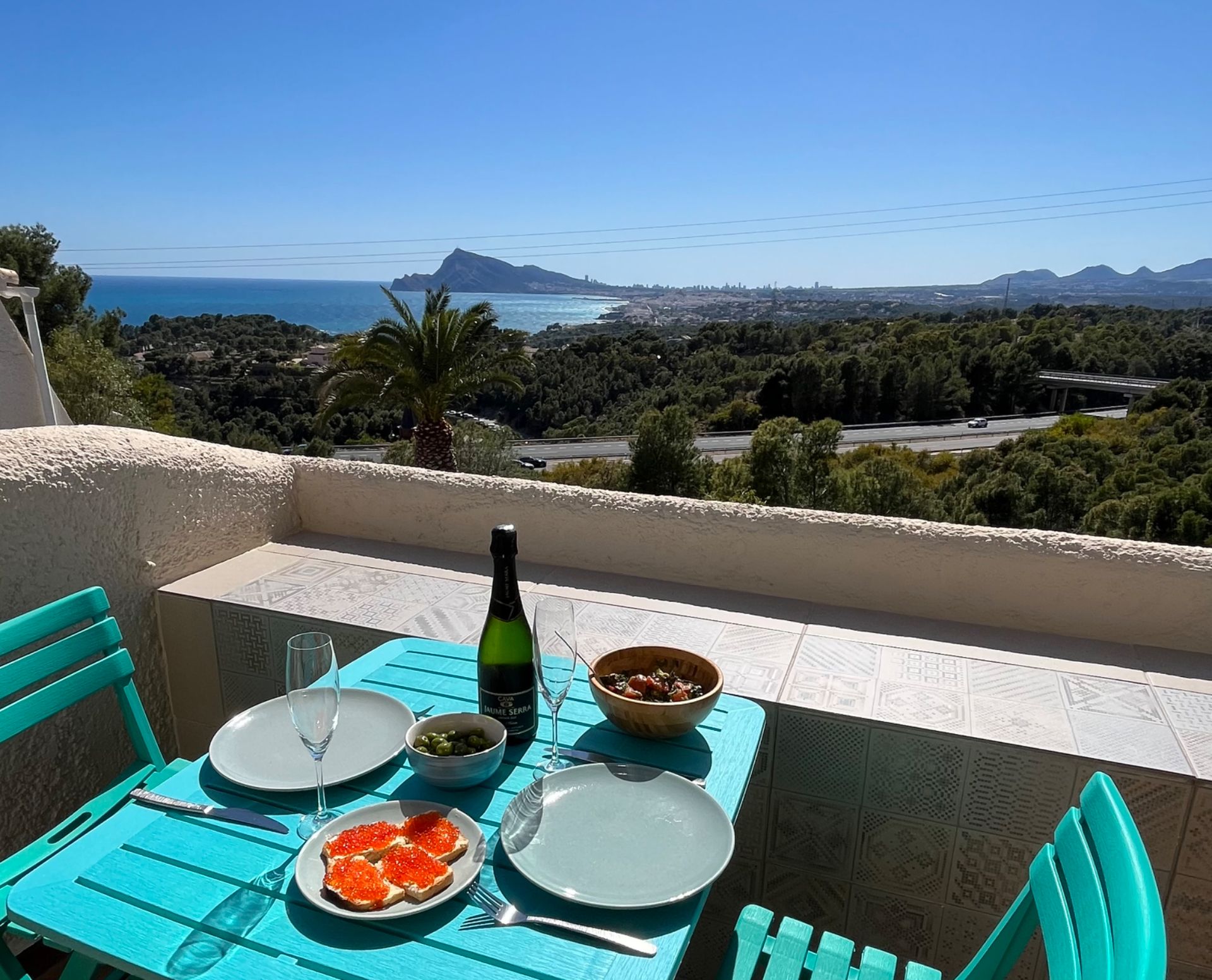 Vista exterior de Casa adosada de lloguer en Altea amb Aire condicionat, Jardí privat i Terrassa
