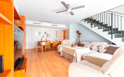 Sala d'estar de Dúplex en venda en Vila-real amb Aire condicionat i Terrassa