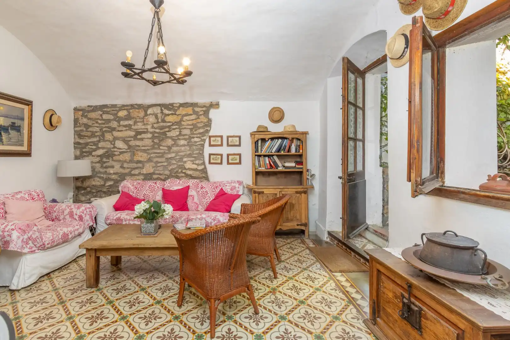 Living room of Country homes for sale in Begur  with Heating, Private garden and Terrace