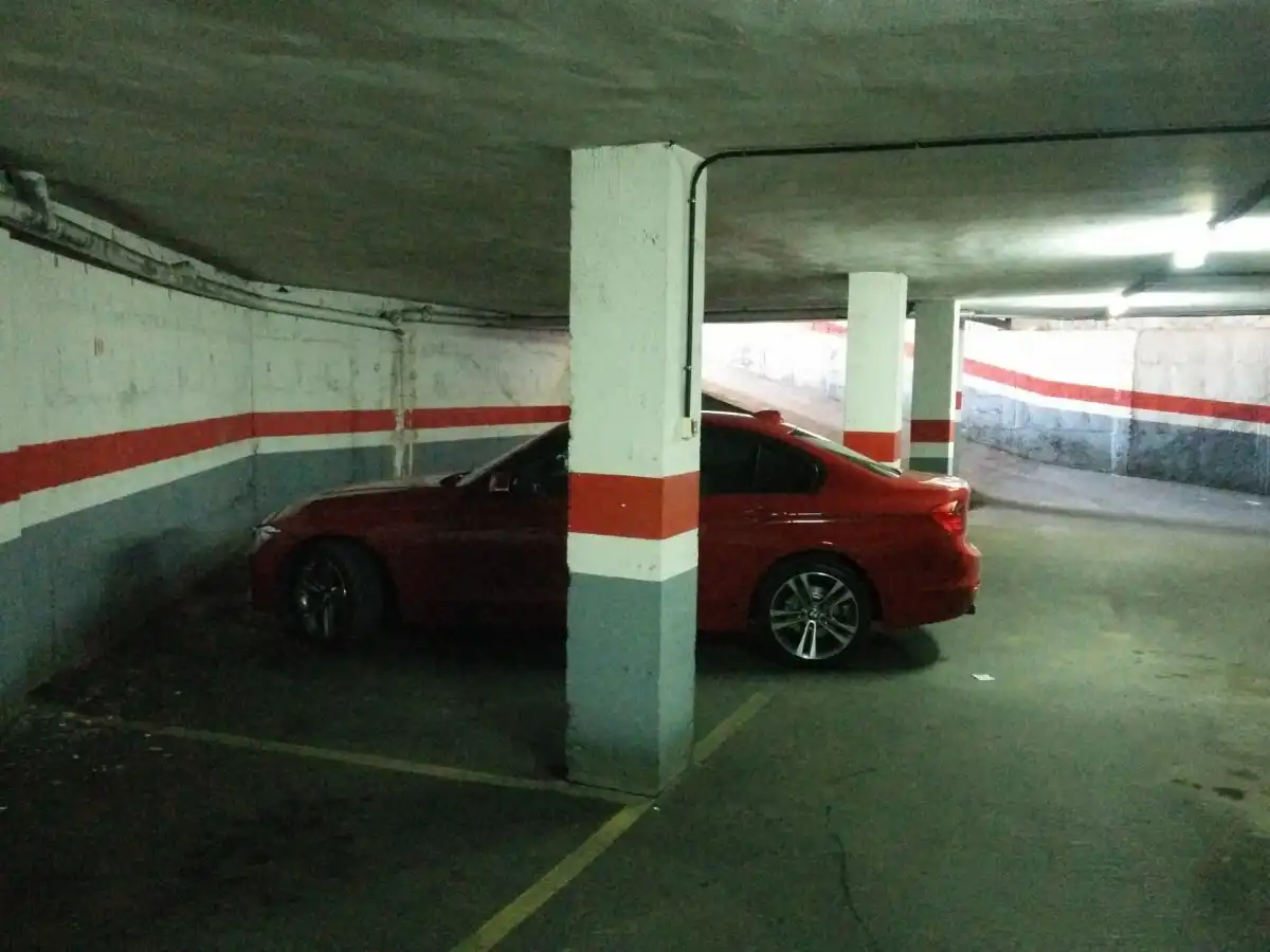 Parking of Garage for rent in Cenes de la Vega