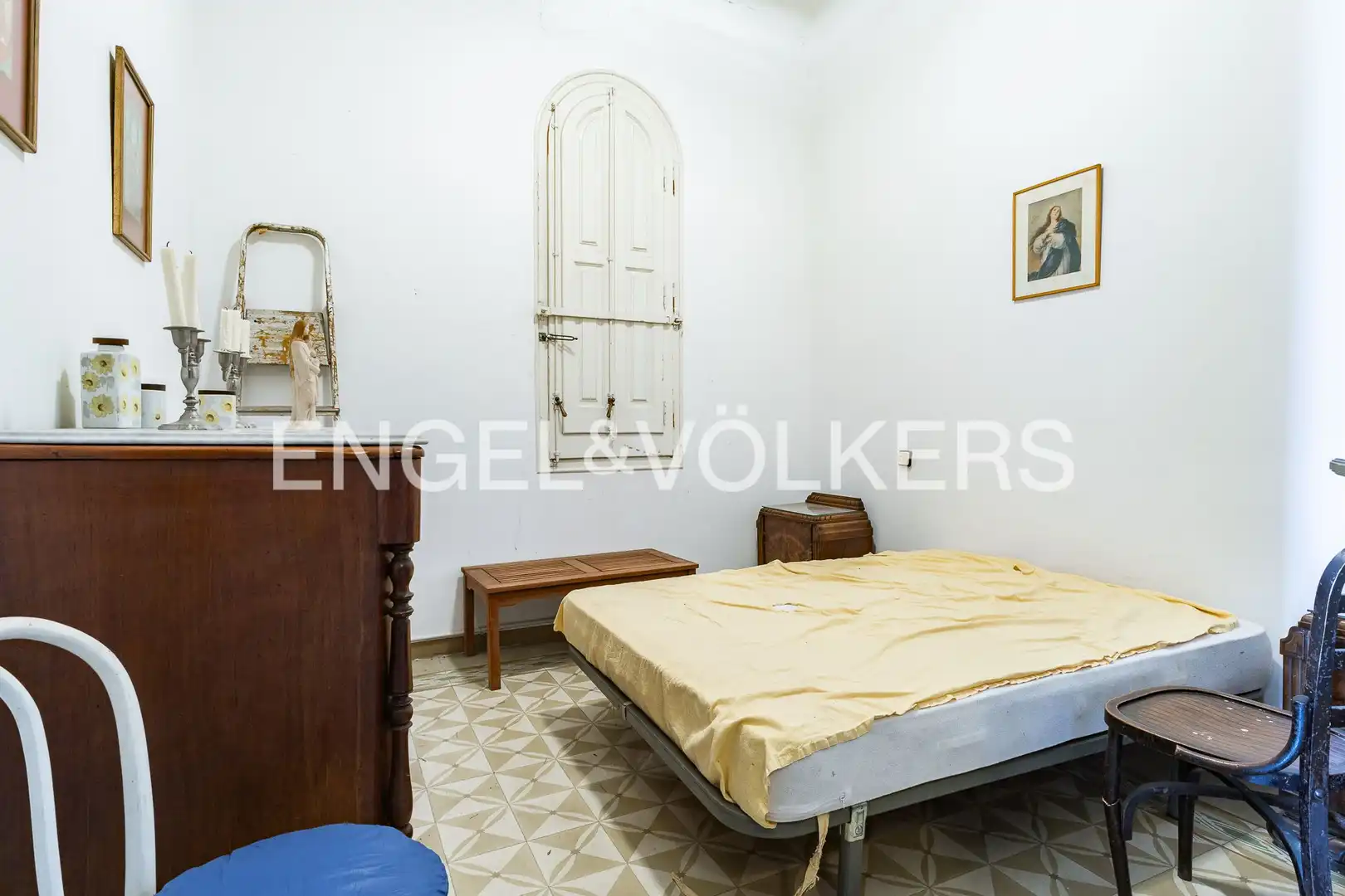 Habitación de Casa o chalet en venta en Badalona con Calefacción y Jardín privado