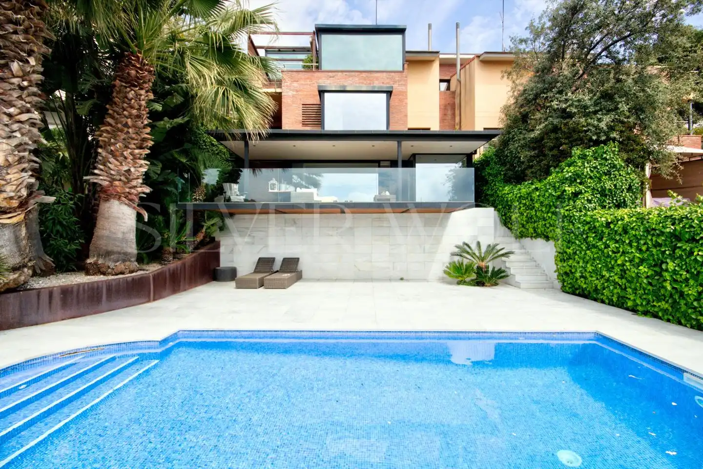 Piscina de Casa o chalet en venta en Sitges con Aire acondicionado, Calefacción y Jardín privado