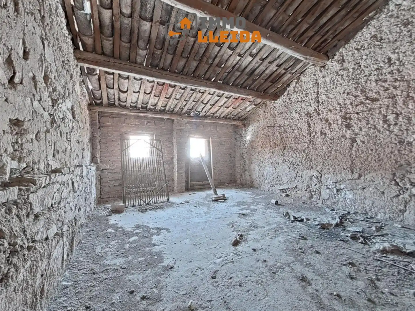 Casa adosada en venta en Bellpuig con Jardín privado, Terraza y Trastero
