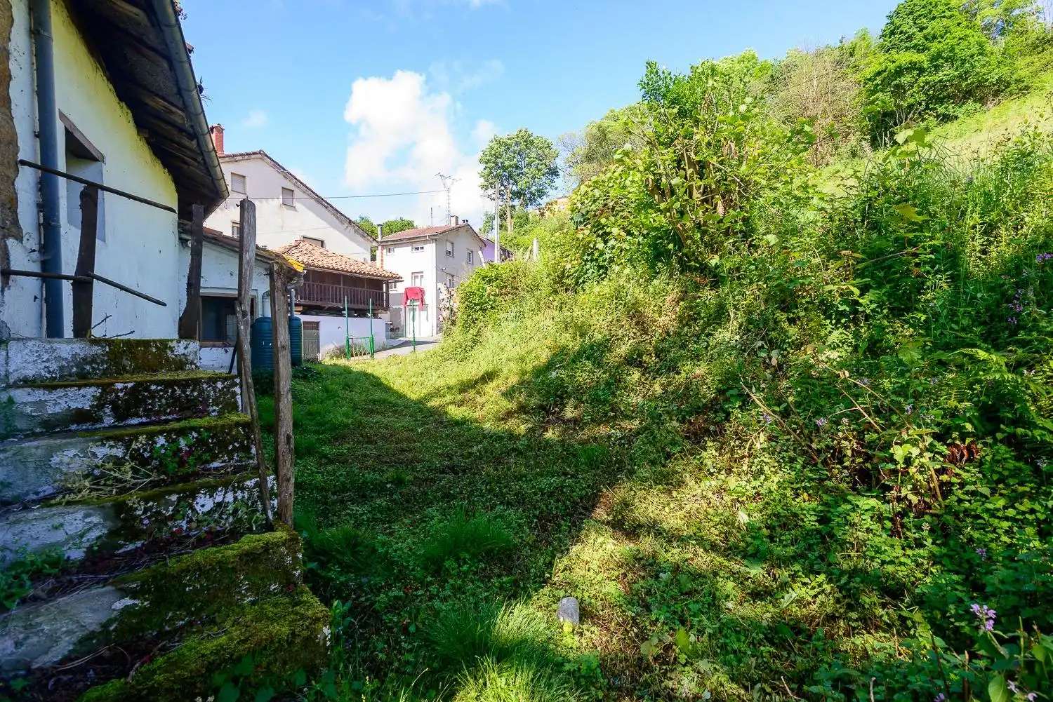 Houses for sale in Bimenes
