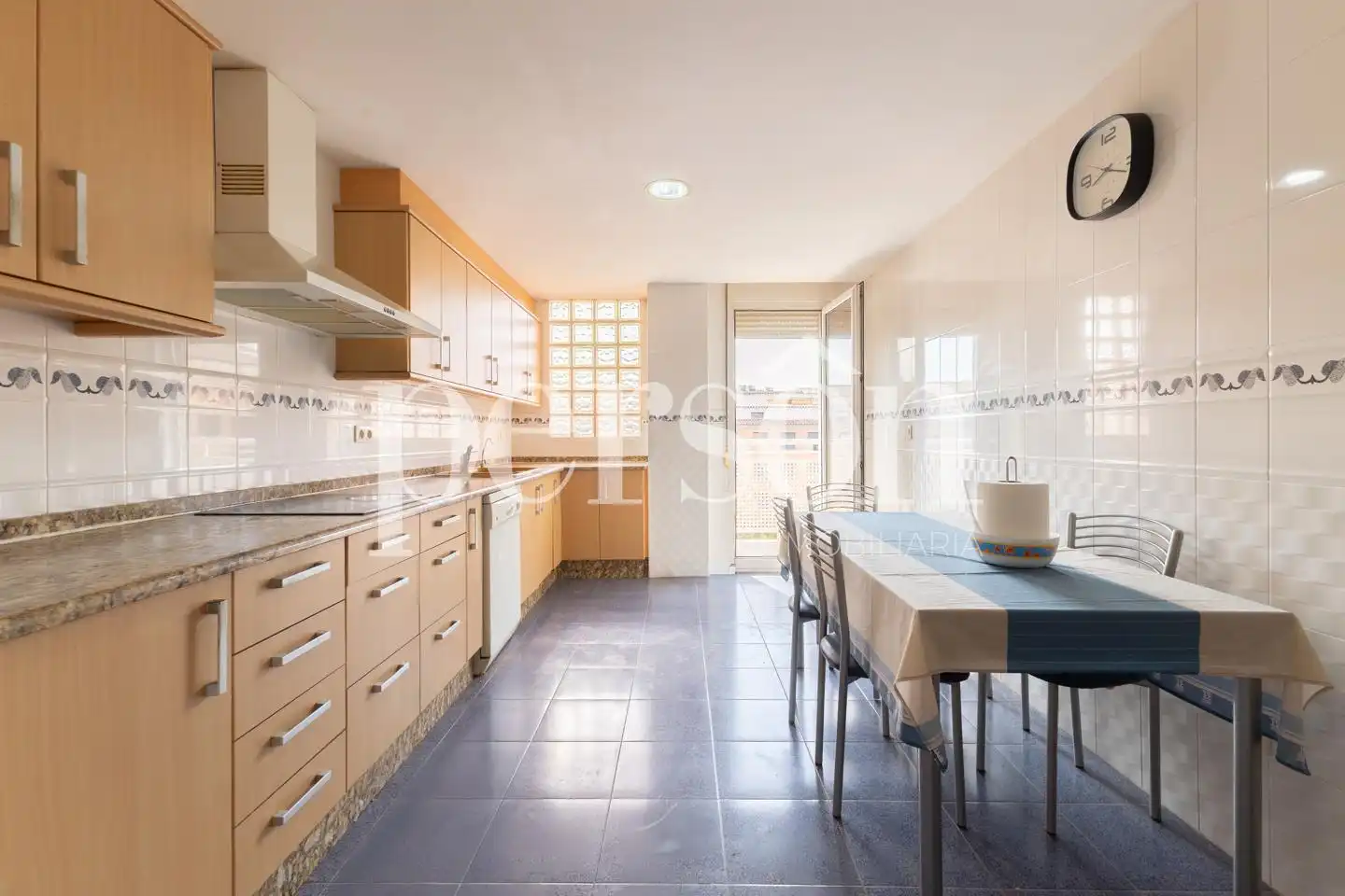Flat with lift for sale in Cariñena - Carinyena, imagen 8
