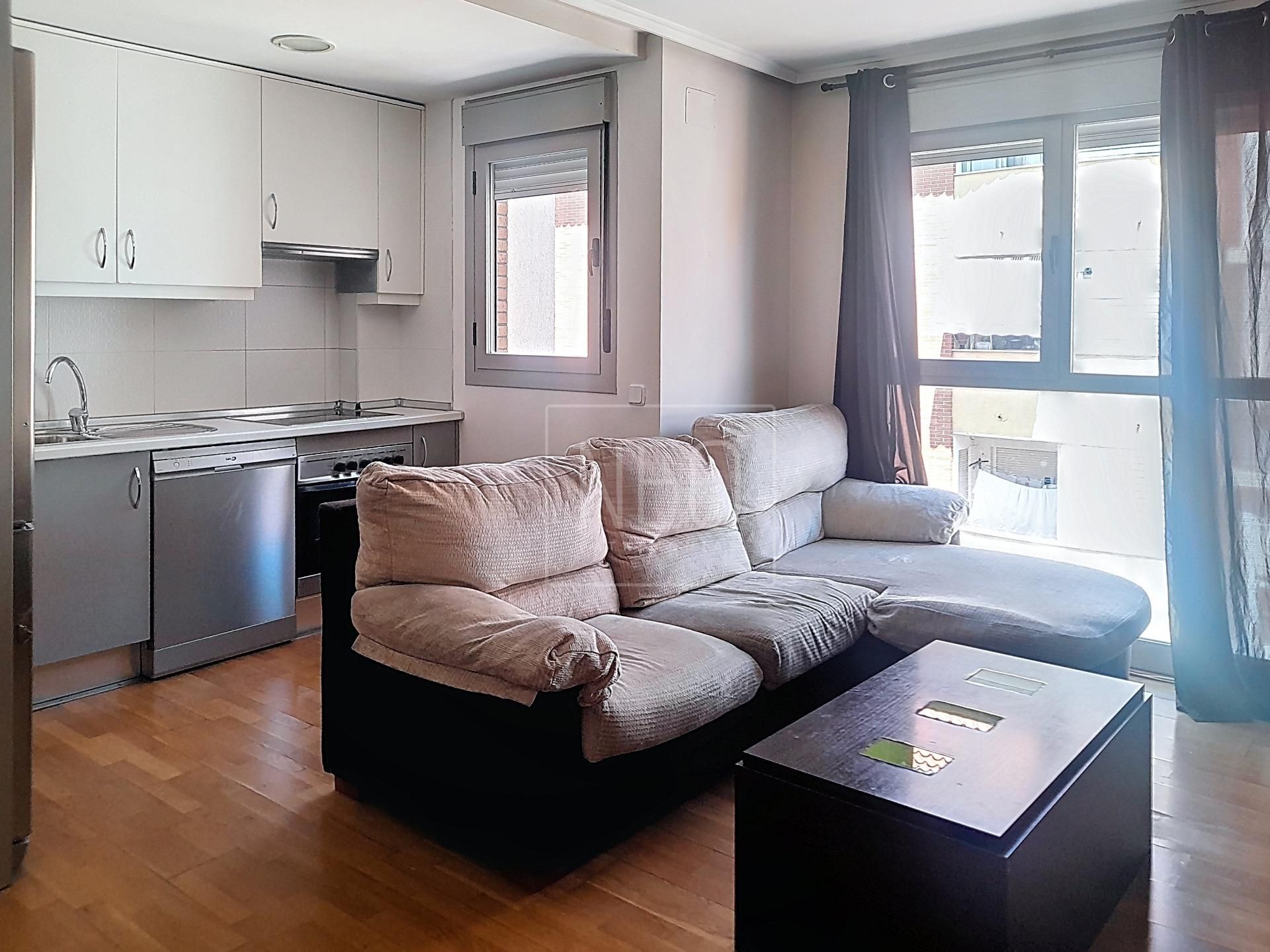 Sala d'estar de Dúplex en venda en Parla amb Aire condicionat, Calefacció i Terrassa
