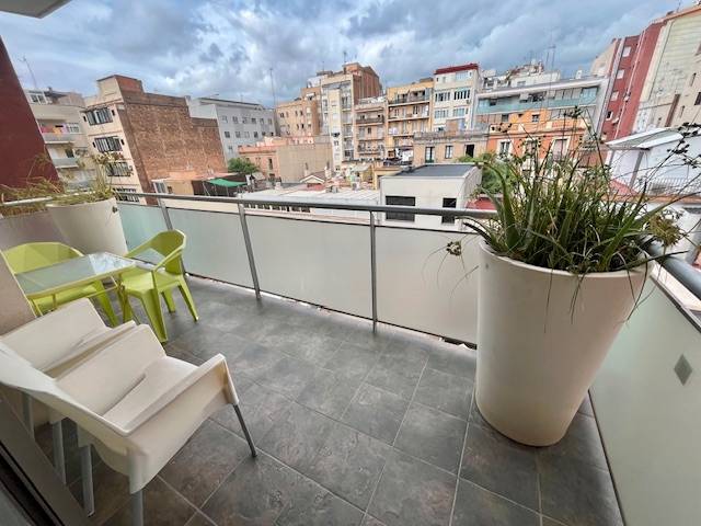 Piso en Venta en Carrer de València en Sagrada Família