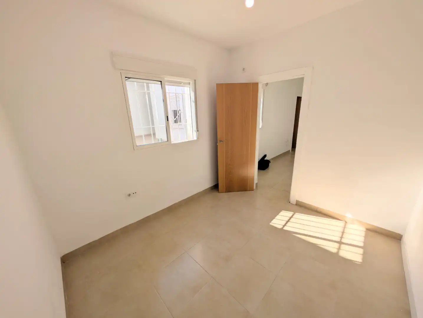 Schlafzimmer von Einfamilien-Reihenhaus zum Verkauf in Cartagena mit Klimaanlage
