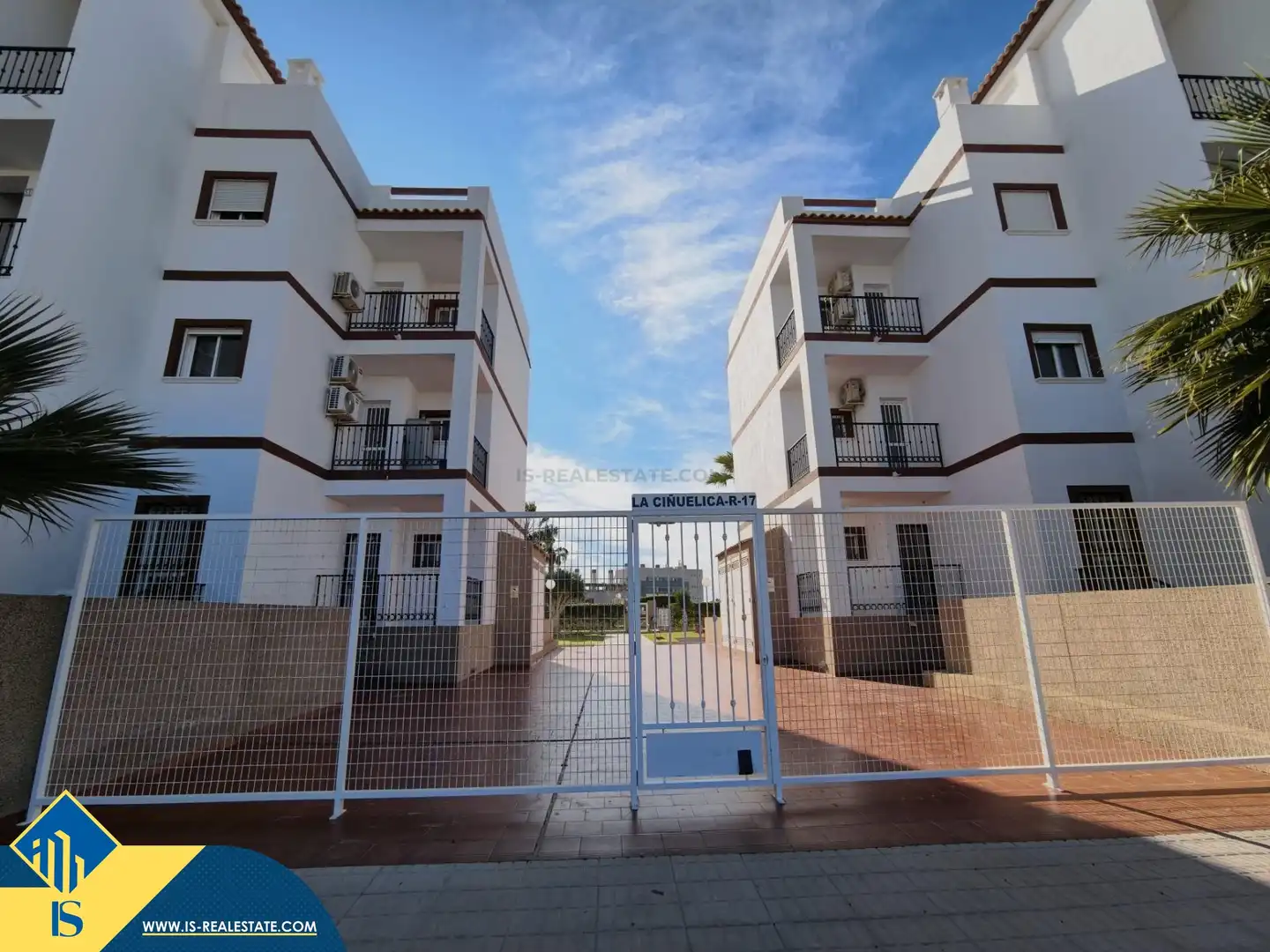 Ático con piscina en venta en Los Balcones - Los Altos, imagen 13