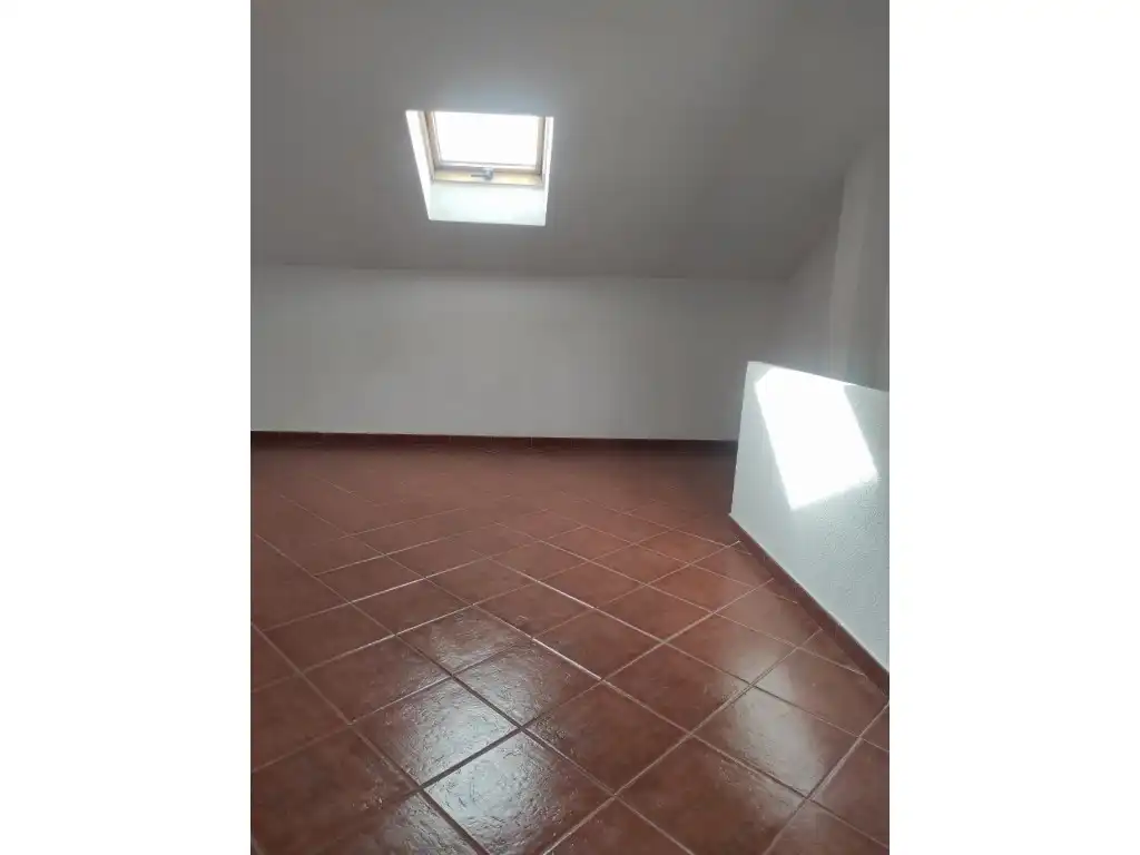 Casa aparellada de lloguer a Calle Virgen De Poveda, imagen 8