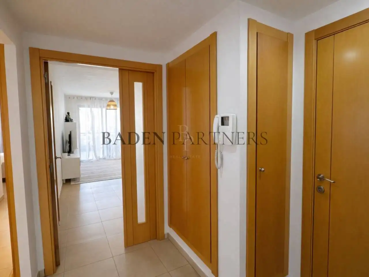 Wohnung zum Verkauf in San Jorge / Sant Jordi mit Klimaanlage, Terrasse und Abstellraum