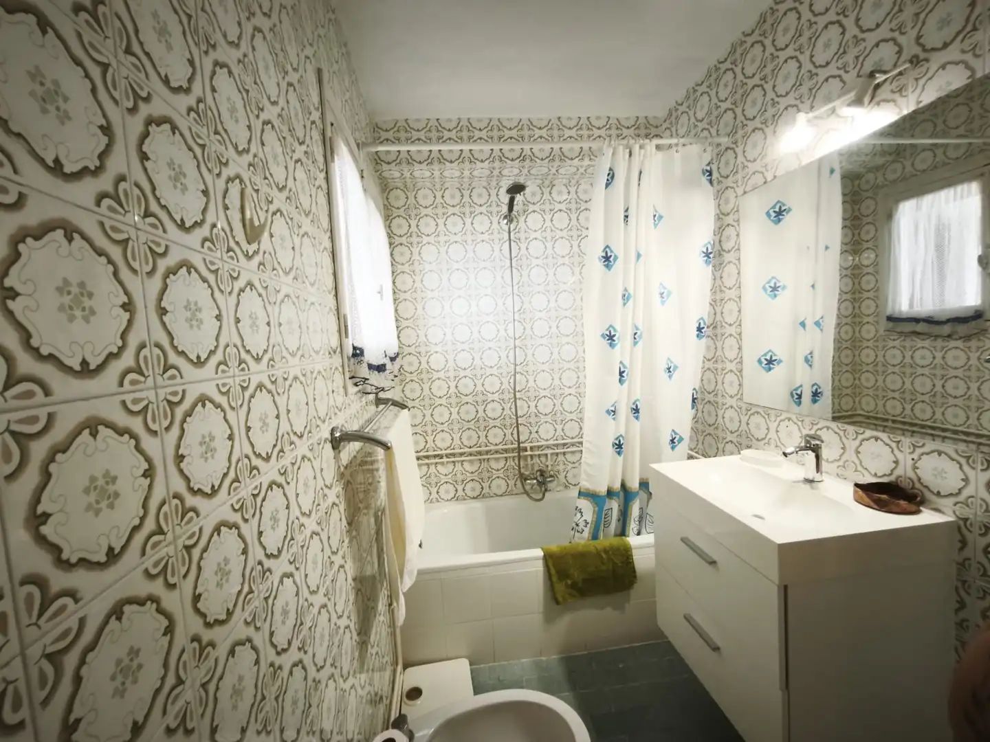 Badezimmer von Wohnung zur Miete in El Campello mit Terrasse, Möbliert und Ofen