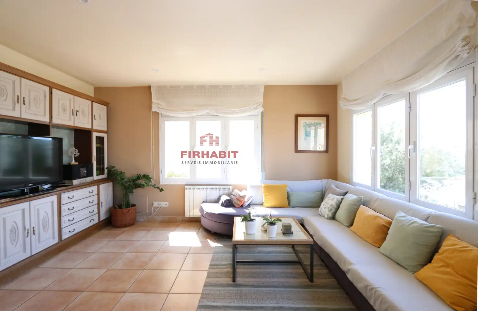 Sala de estar de Casa o chalet en venta en Arenys de Mar con Calefacción, Jardín privado y Parquet