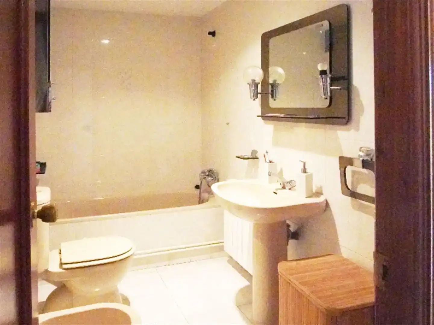 Baño de Piso en venta en Peñafiel con Amueblado y Balcón
