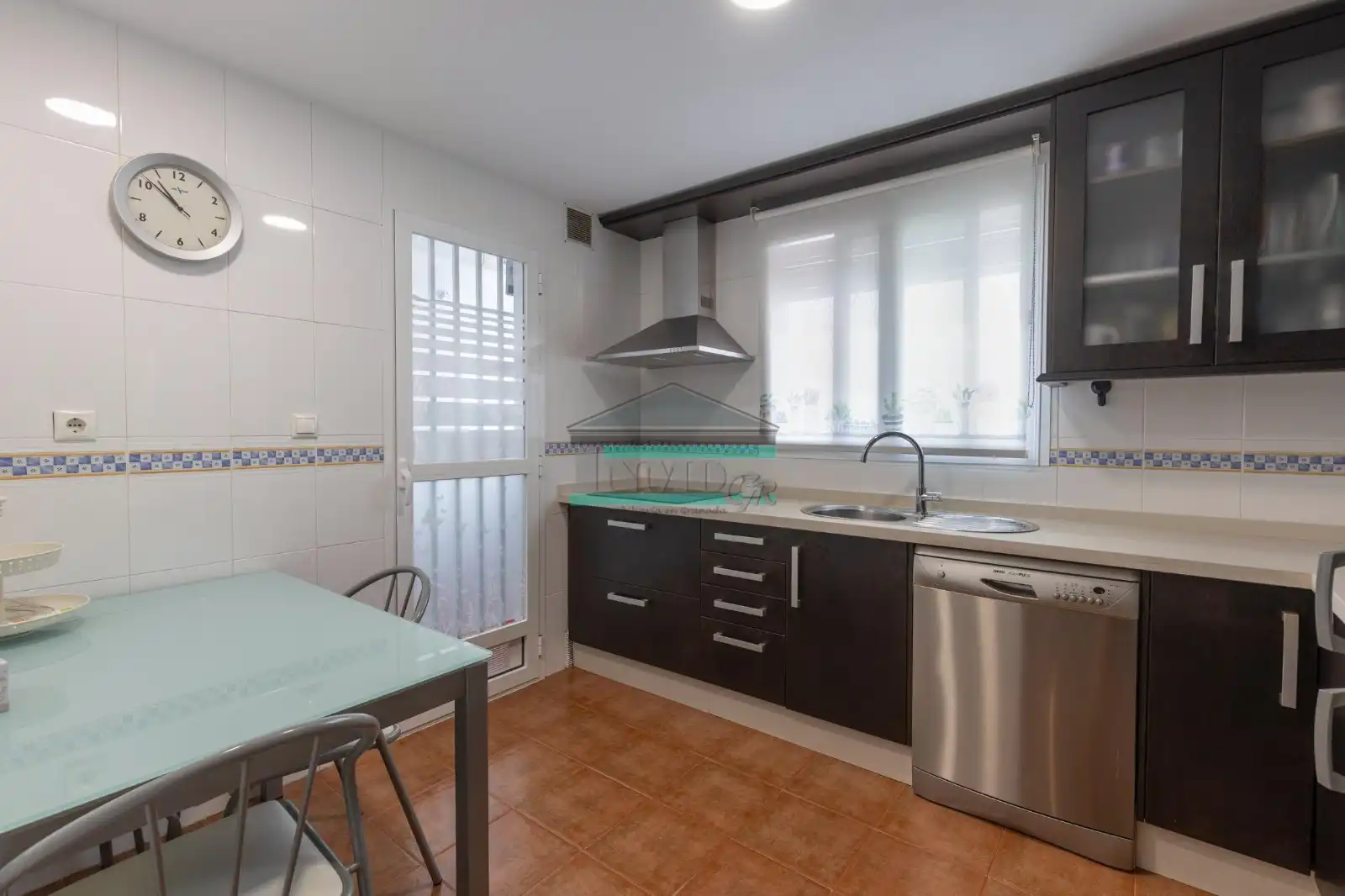 Kitchen of Flat for sale in Armilla  with Air Conditioner, Heating and Storage room