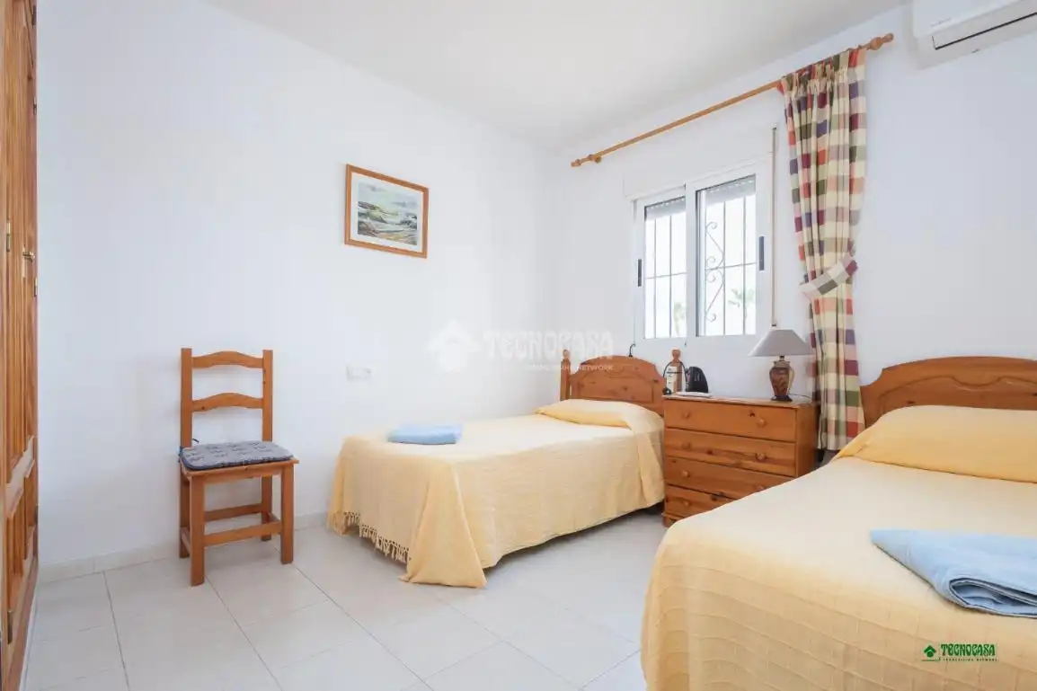 Habitación de Piso en venta en Vera con Aire acondicionado y Balcón