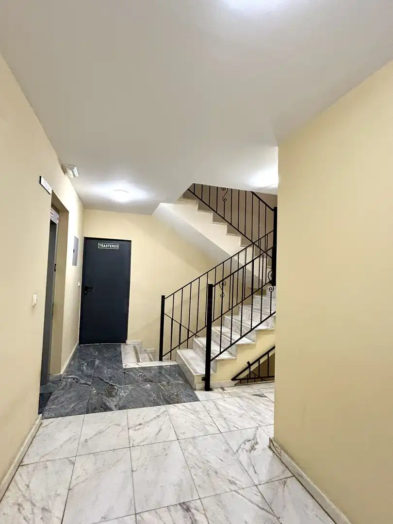 Maisonette zum Verkauf in Valverde de la Virgen mit Klimaanlage und Heizung