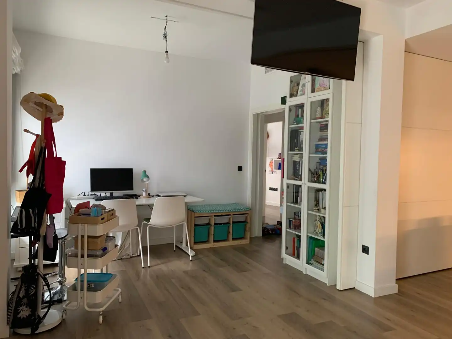 Sala d'estar de Pis en venda en Sevilla amb Aire condicionat, Terrassa i Moblat