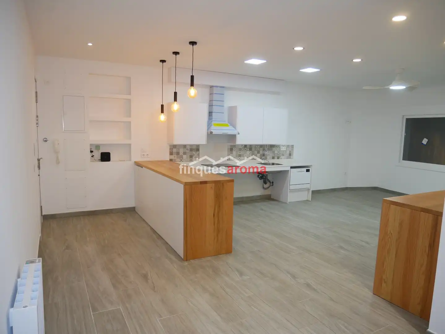 Cocina de Piso en venta en Valls con Calefacción, Horno y Lavadora