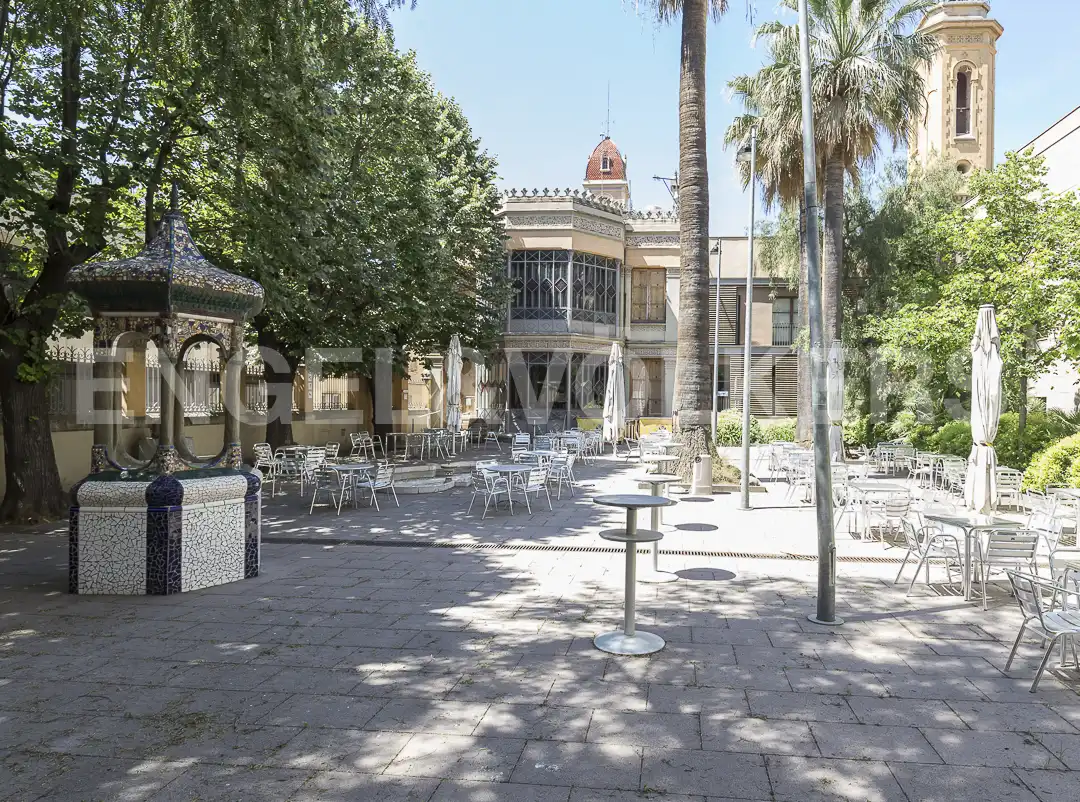 Außenansicht von Dachboden zum Verkauf in Barcelona mit Klimaanlage, Heizung und Parkett