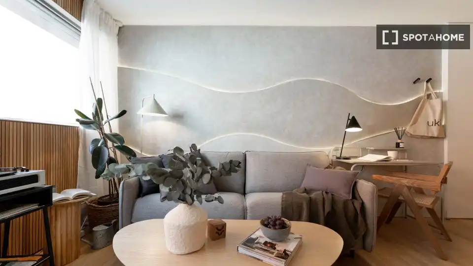 Sala d'estar de Apartament per a compartir en Madrid amb Aire condicionat, Terrassa i Moblat