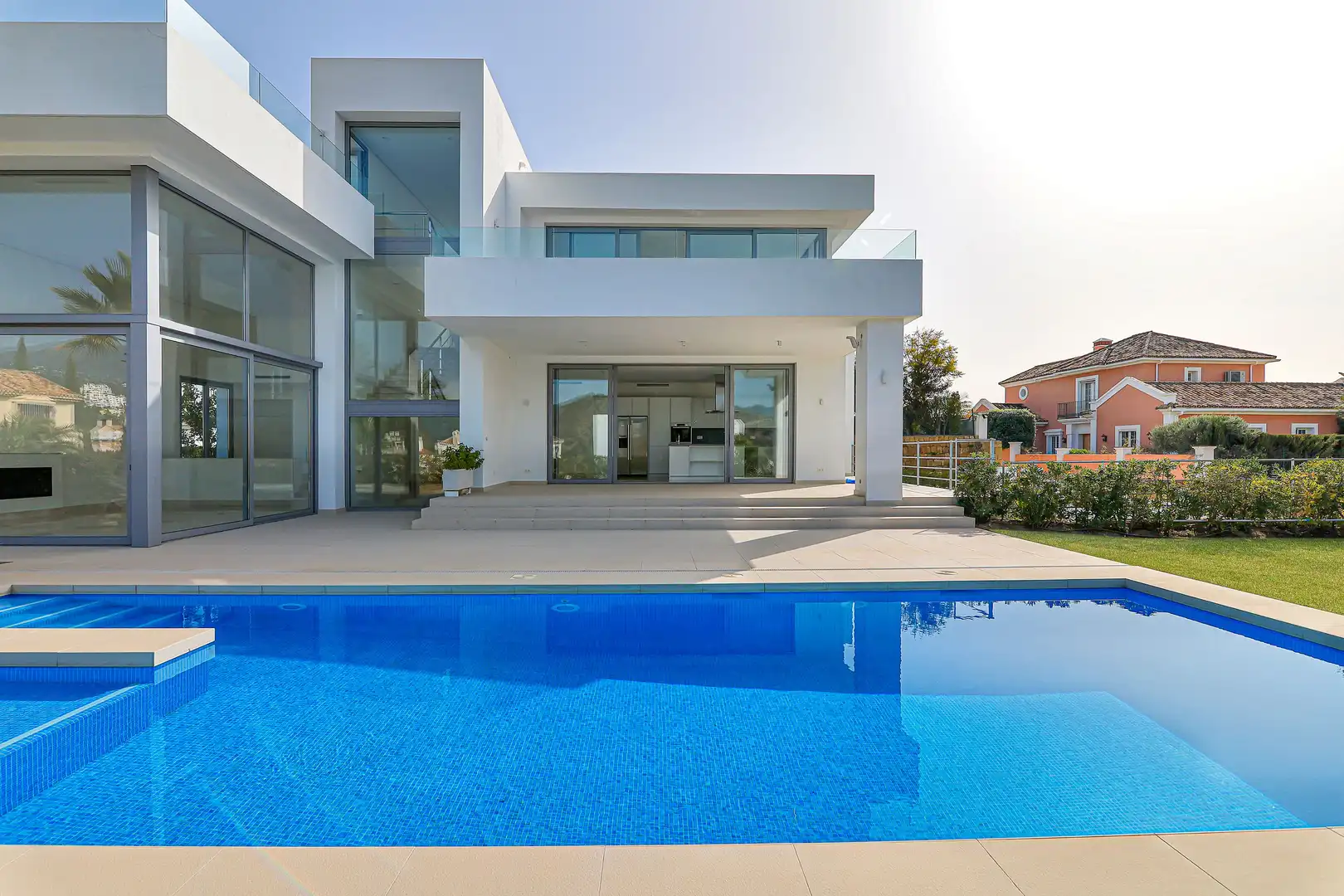 Chalet con terraza en venta en Los Arqueros  - Puerto del Almendro, imagen 3