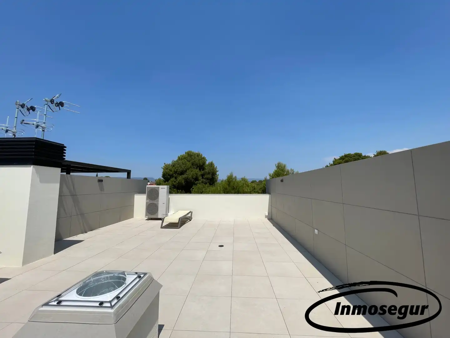 Terrassa de Casa adosada en venda en Cambrils amb Aire condicionat, Calefacció i Jardí privat