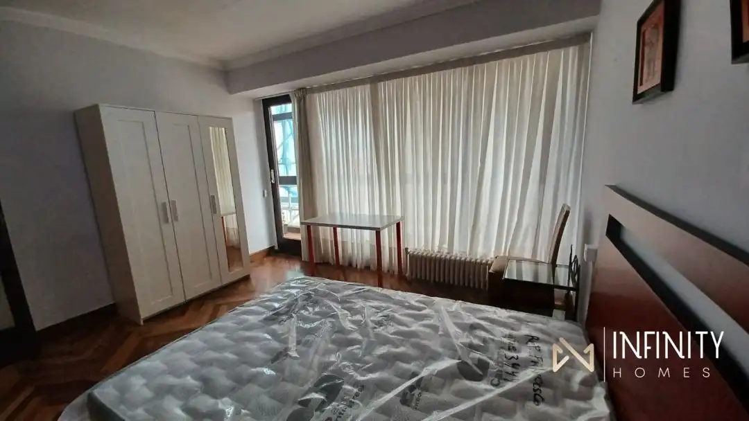Schlafzimmer von Wohnung zur Miete in Bilbao  mit Terrasse