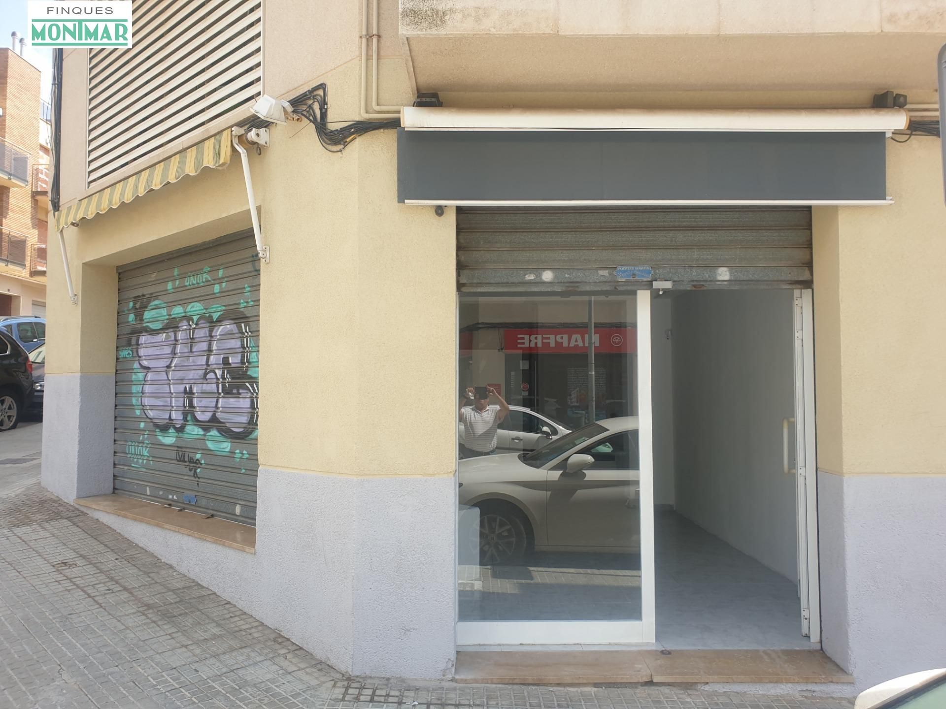 Premises to rent in Centre