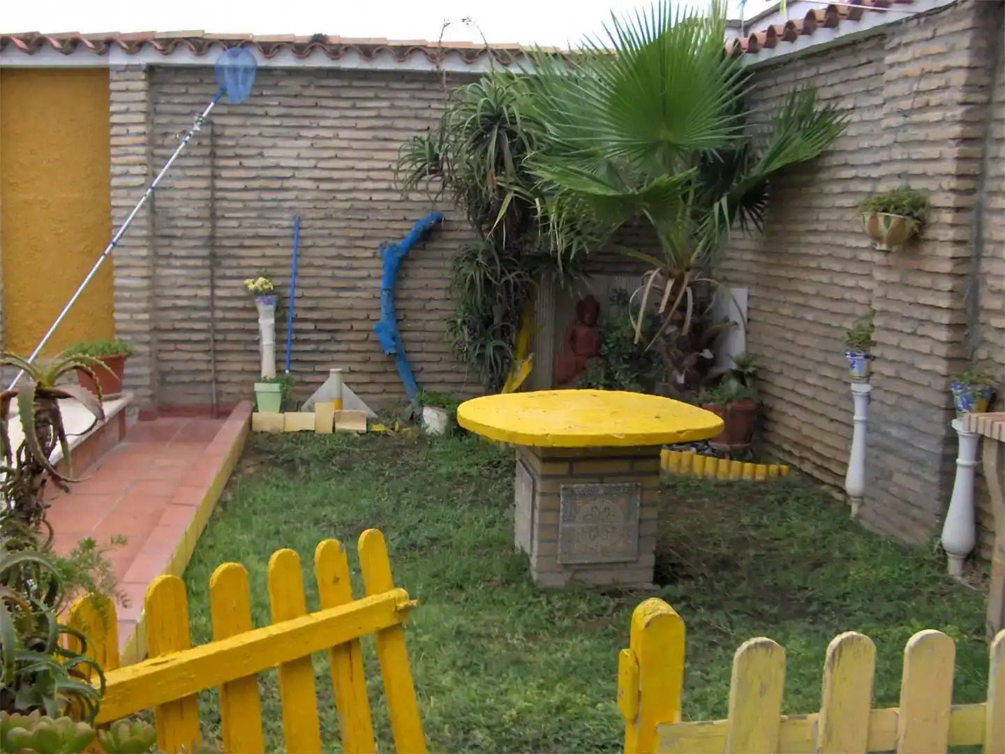Jardí de Pis de lloguer en Gines amb Aire condicionat, Jardí privat i Piscina
