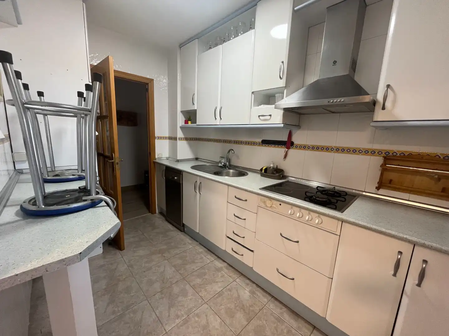 Kitchen of Flat for sale in Velilla de San Antonio  with Heating and Terrace