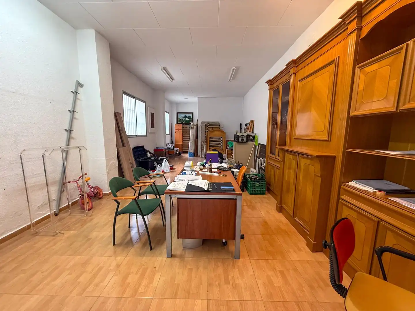 Commercial properties for rent in Valencia  with Air Conditioner