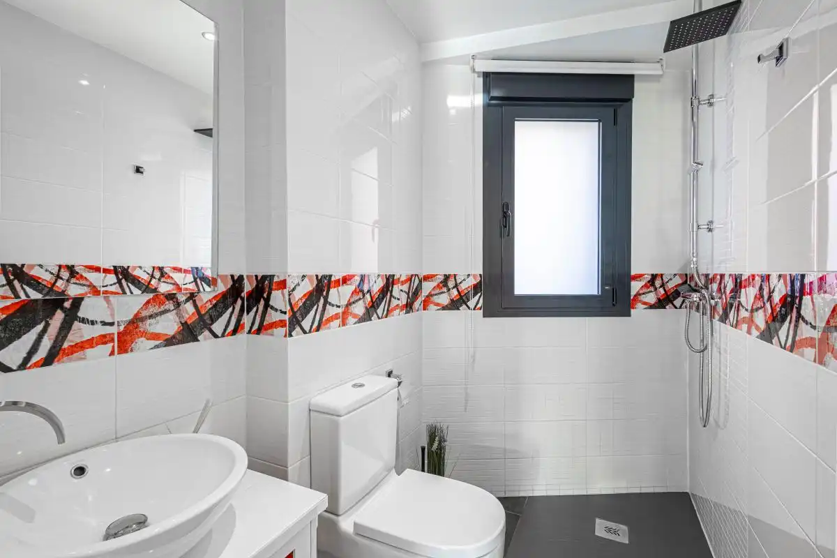 Bathroom of Houses for sale in Torrejón de Ardoz  with Heating, Private garden and Terrace