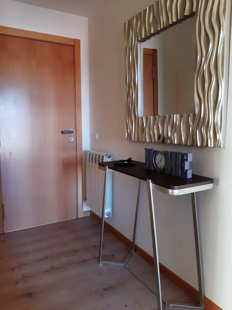 Wohnung zur Miete in Burgos mit Heizung, Terrasse und Möbliert