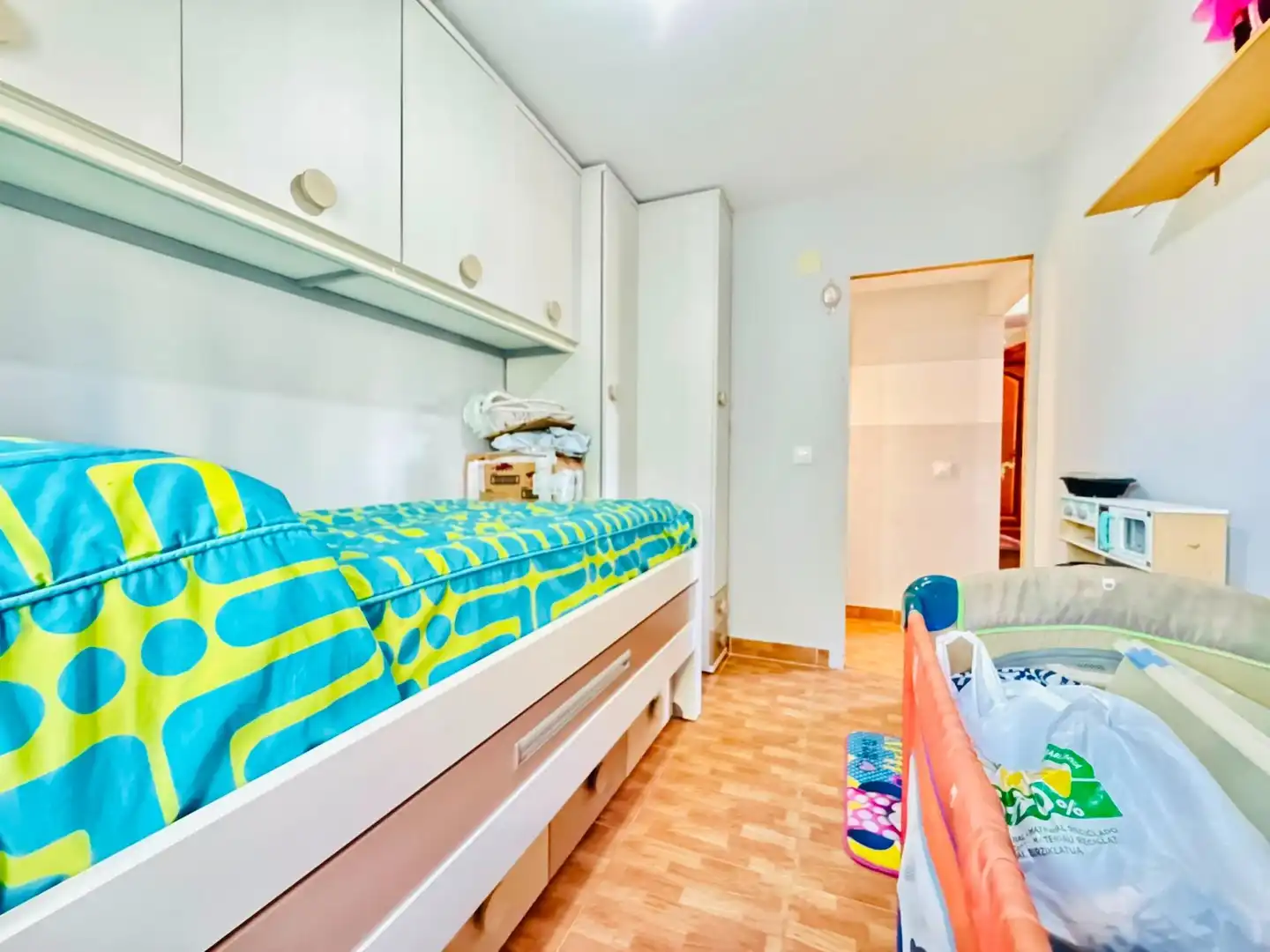 Bedroom of Flat for sale in Algeciras  with Terrace and Storage room