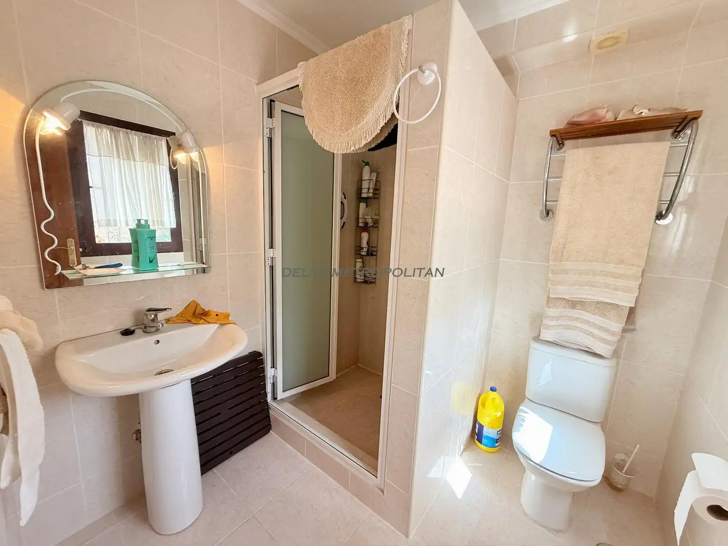 Bathroom of Houses for sale in Arona  with Air Conditioner, Terrace and Storage room