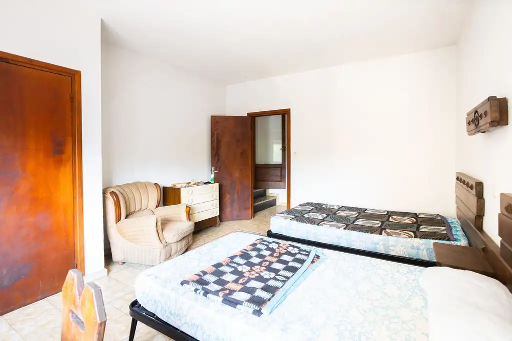 Dormitori de Casa o xalet en venda en Colunga amb Calefacció i Moblat