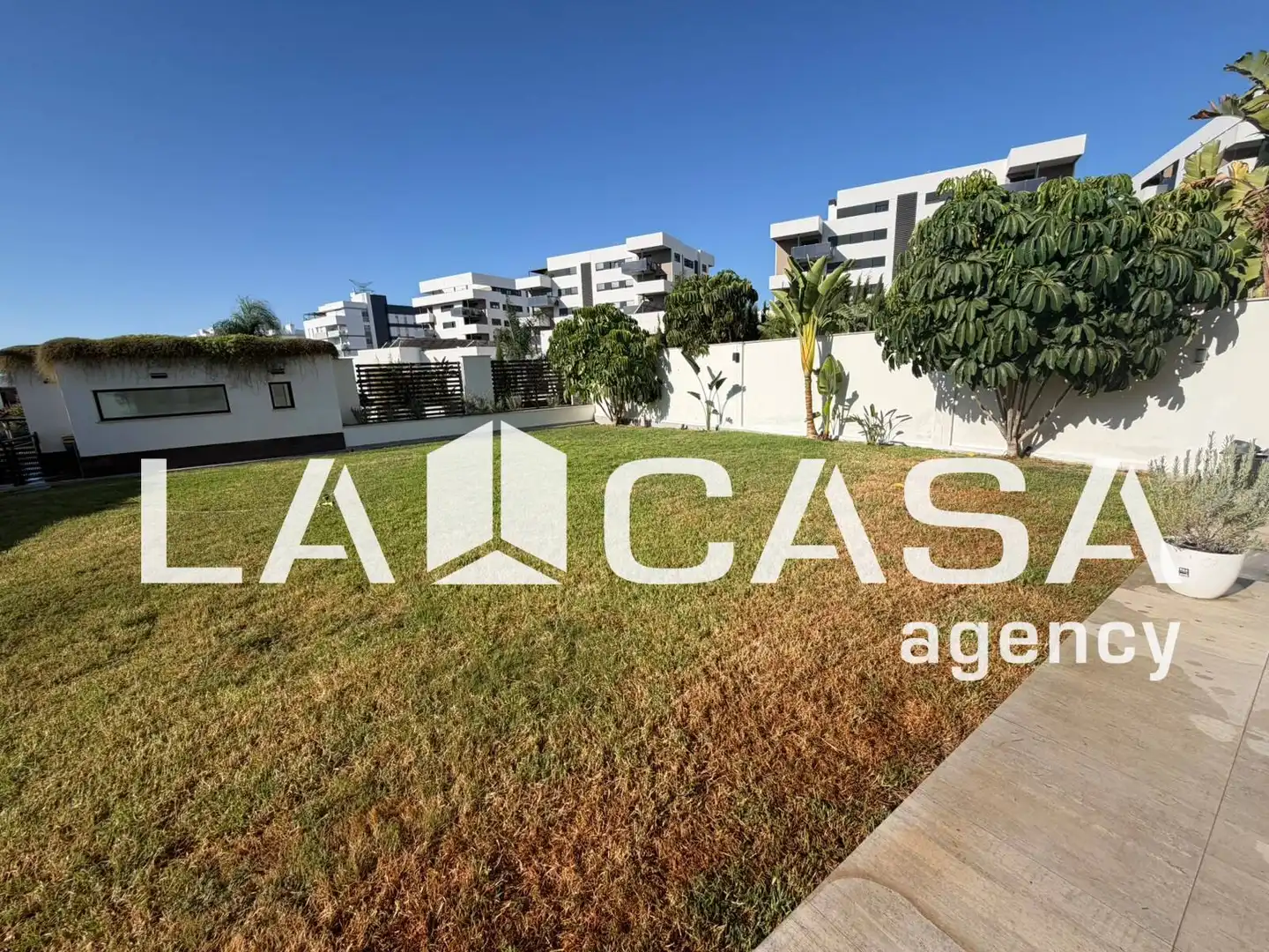 Semi-detached house for sale in Entrenúcleos, imagen 49