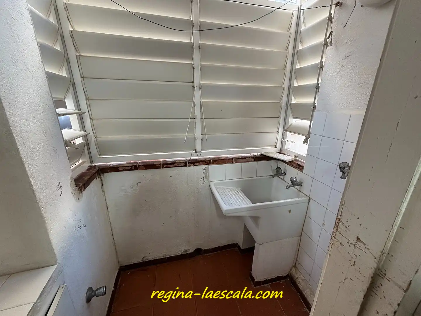 Baño de Apartamento en venta en L'Escala